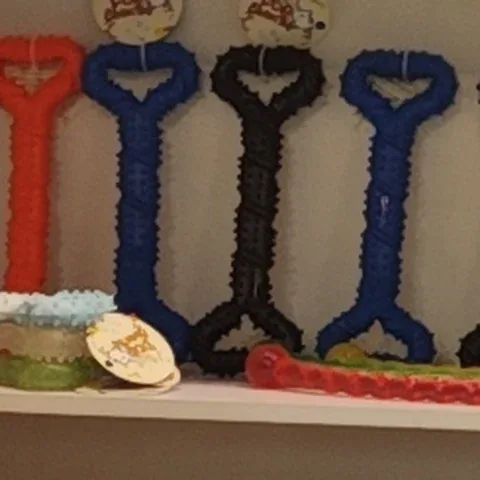 Double-handle tug toys for dogs